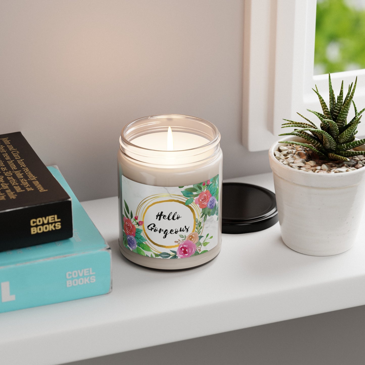 Hello Gorgeous - Scented Soy Candle (9 oz) - Coco Harmonoco